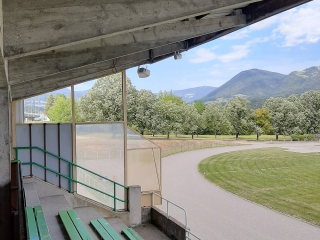 Dépose sélective et réemploi des équipements du stade Gérard-Armand à Valserhône (01)